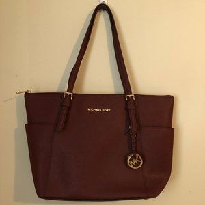 Michael Kors Jet Set large Saffiano Leather Purse